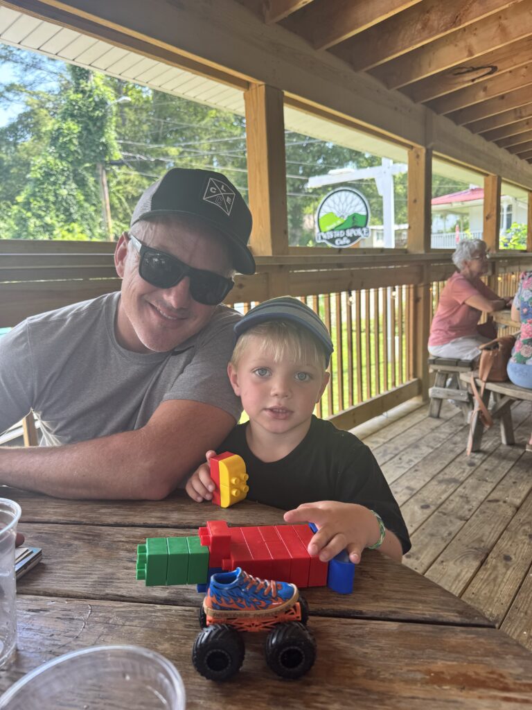 Twisted Spoke Cafe outdoor dining in Ohiopyle, PA