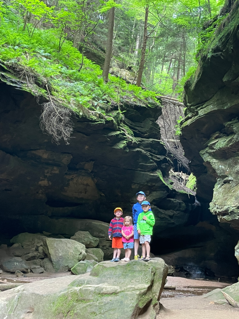 conkles hollow gorge trail hocking hills ohio with kids